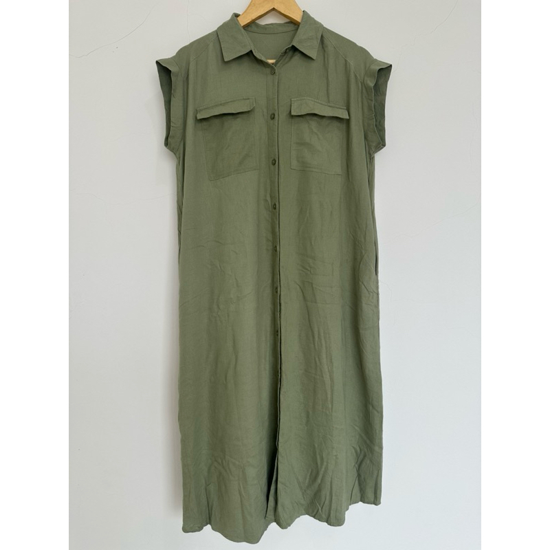 Dress GU hijau kutung linen