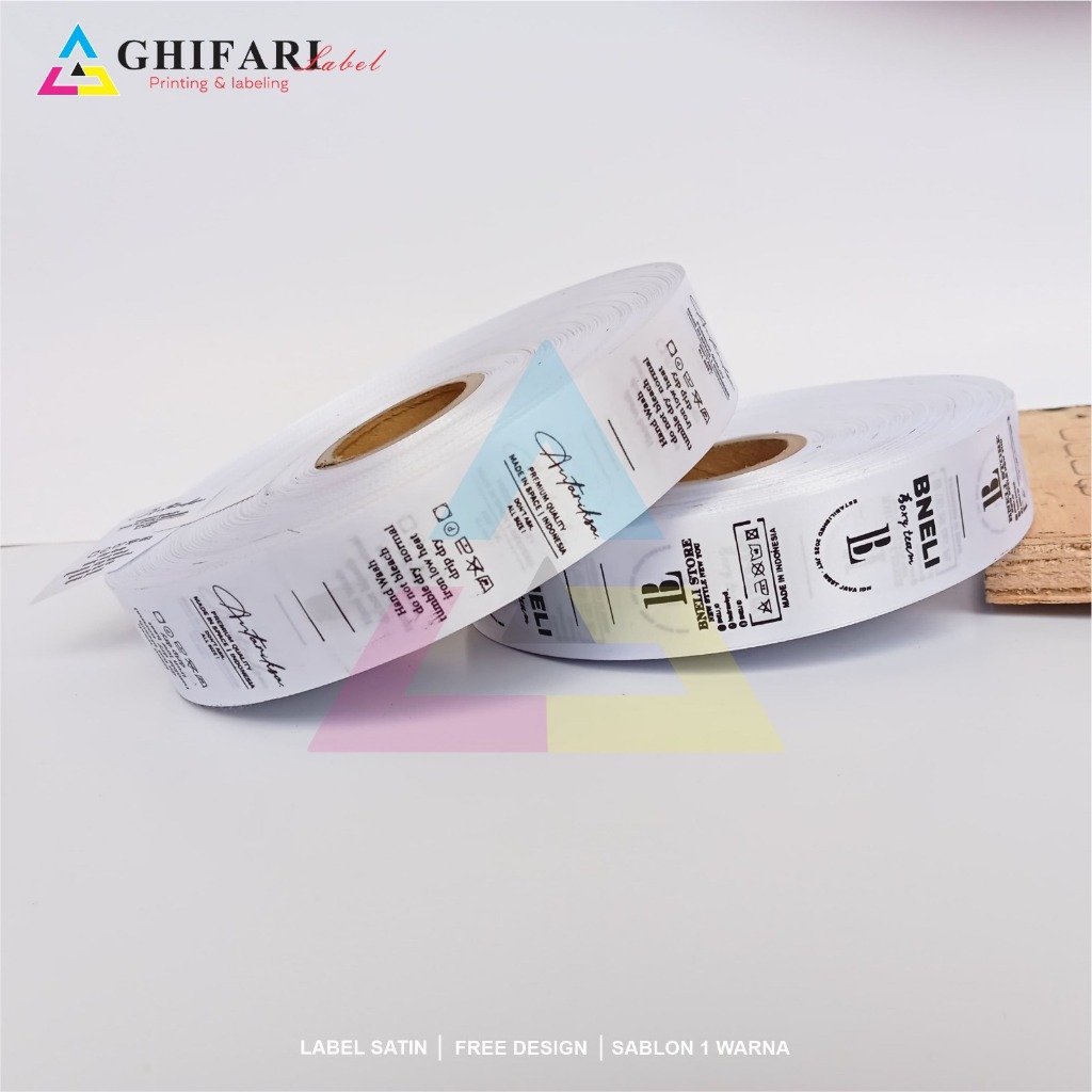 

500pcs Label pita satin putih label baju custom label washing care pentunjuk pemeliharaan