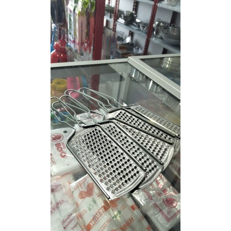 Parutan Keju/Coklat/Wortel Stainless Steel