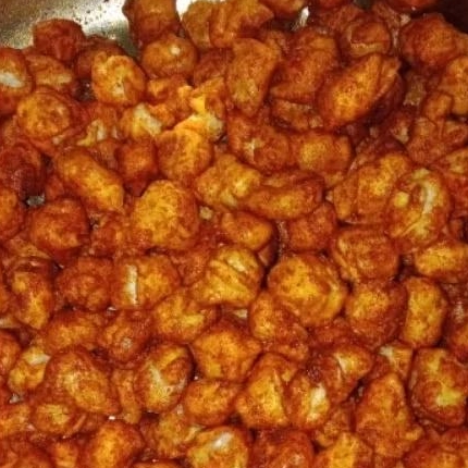 

cimol kering krispi pedas daun jeruk 1kg/