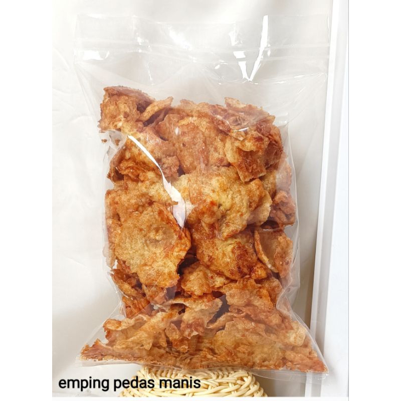

Emping pedas manis premium 250g / keripik pisang caramel / keripik kentang chip / curut keju keriting