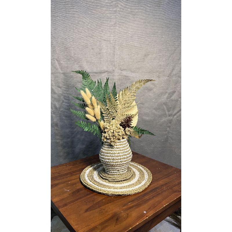 bunga kering/hiasan meja mini/hiasan ruang tamu/hiasan pojok ruangan/hiasan murce