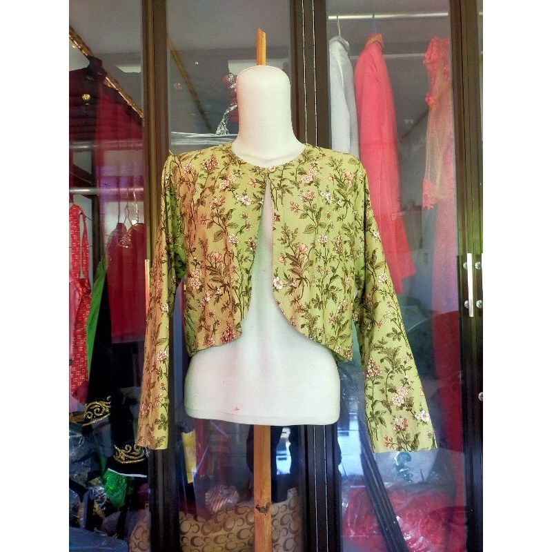 Blazer crop top batik bunga