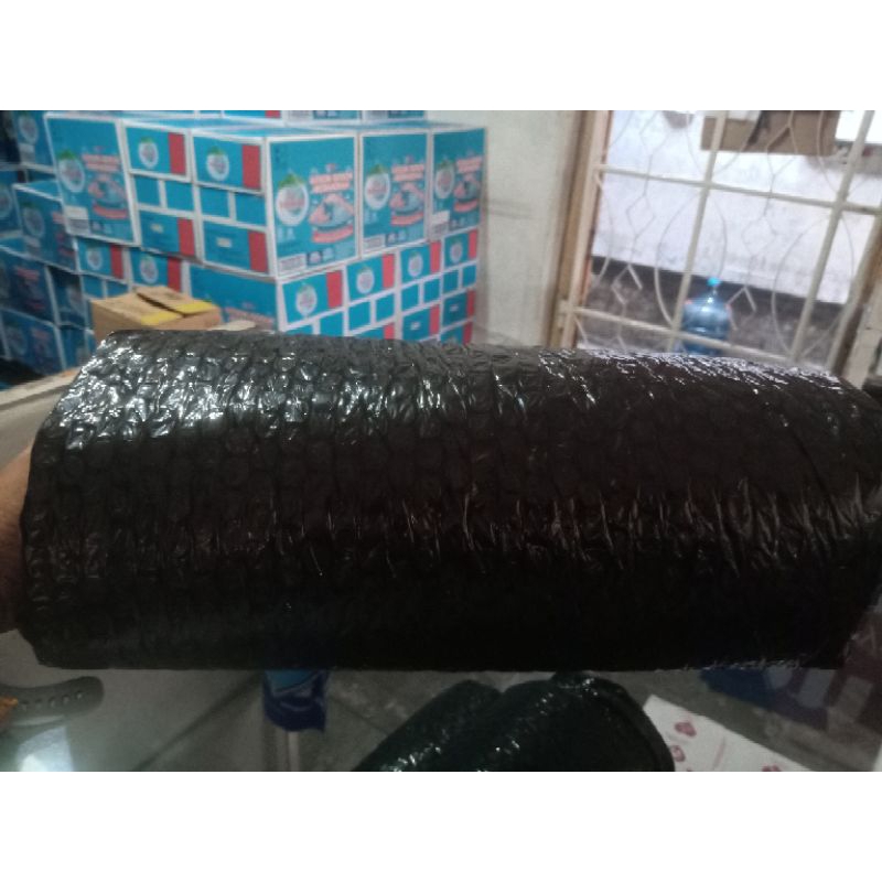 

BUBBLE WRAP 2 METER HITAM