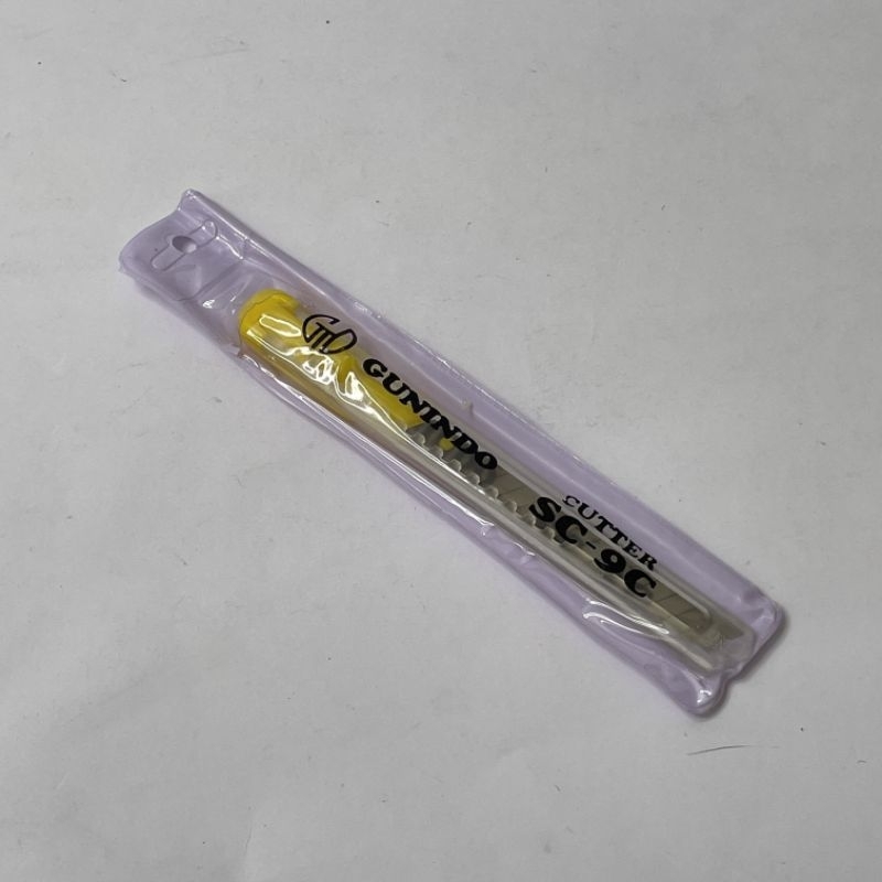 

pisau cutter kecil gunindo sc-gc