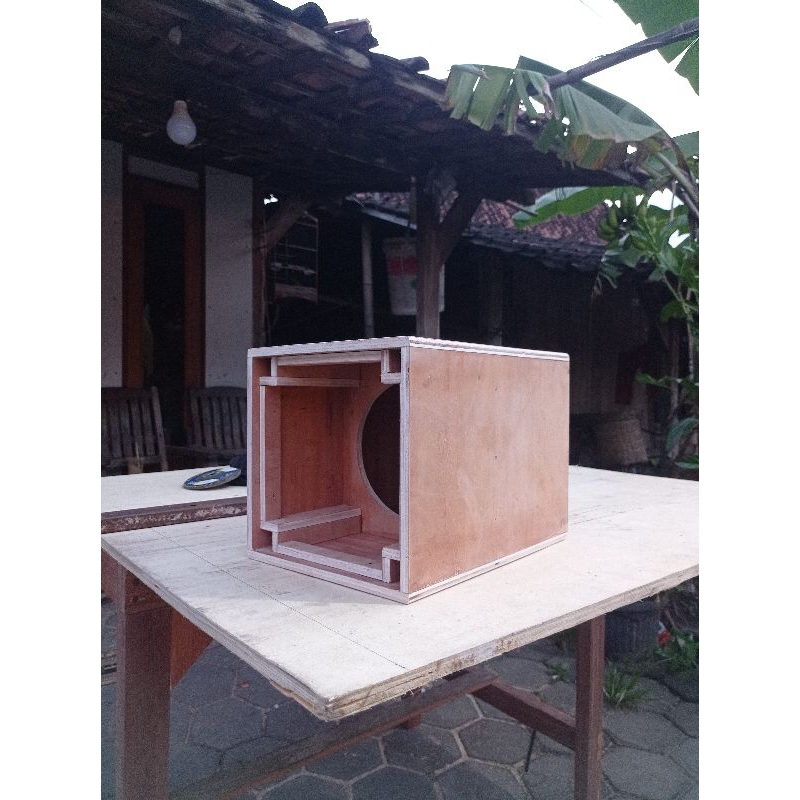 Box planar miniatur 6 inch single