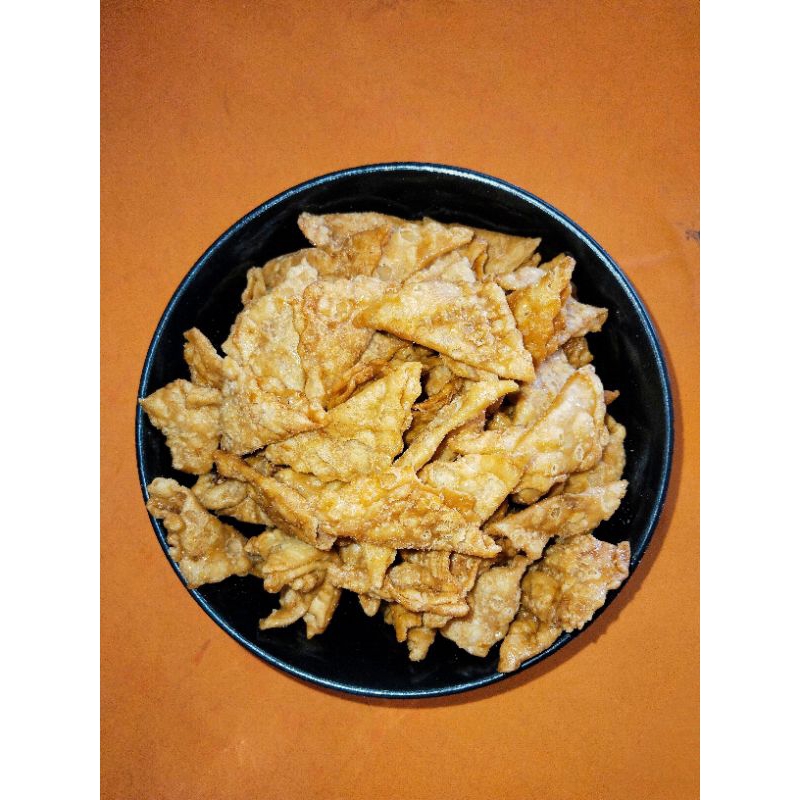 

Pastel segitiga manis