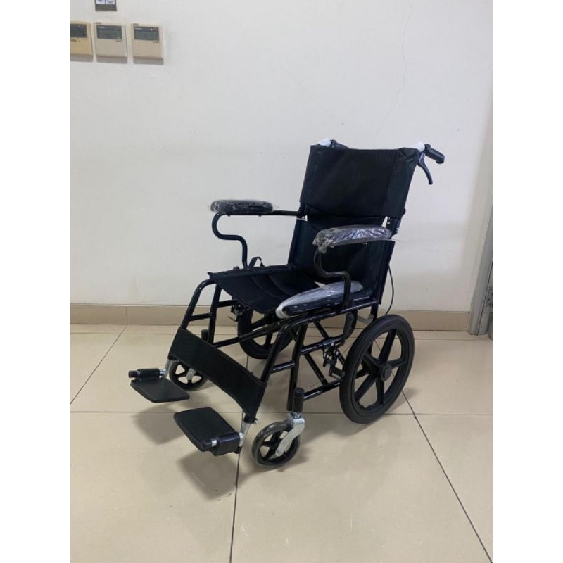 kursi roda lipat travelling gtt roda kecil