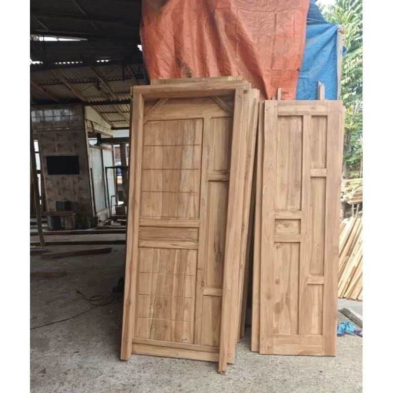 Pintu plus kusen kayu jati