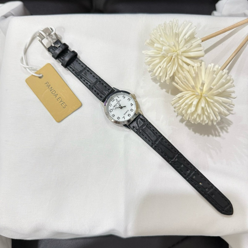 Jam tangan fashion wanita/jam tangan remaja unik korea/jam tangan panda eyes