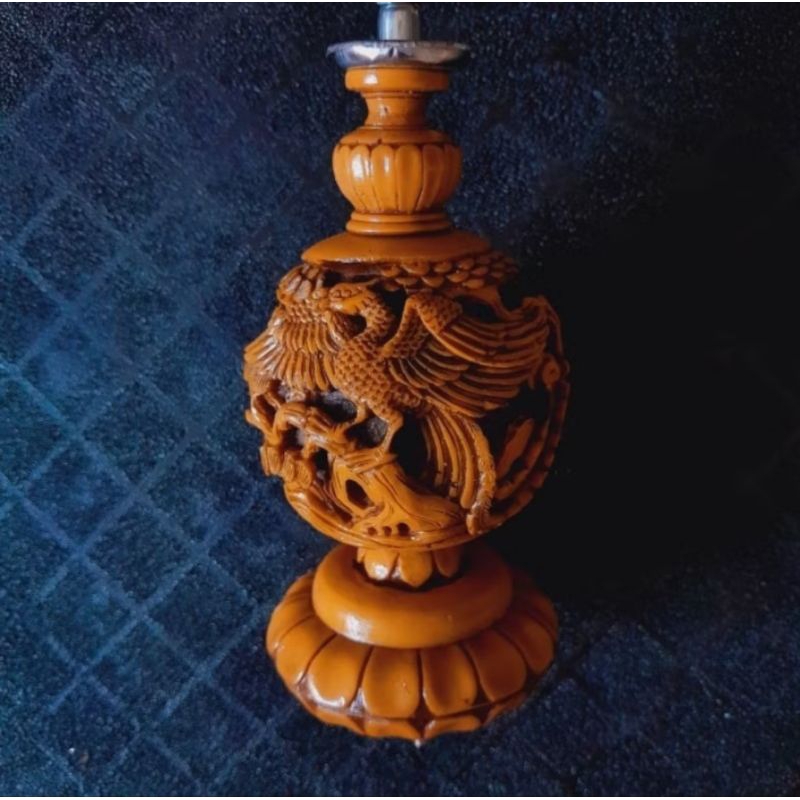 Pion Sangkar Burung Lovebird