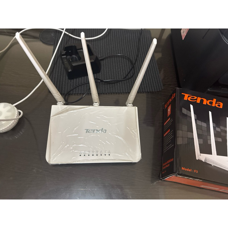 router TENDA F3