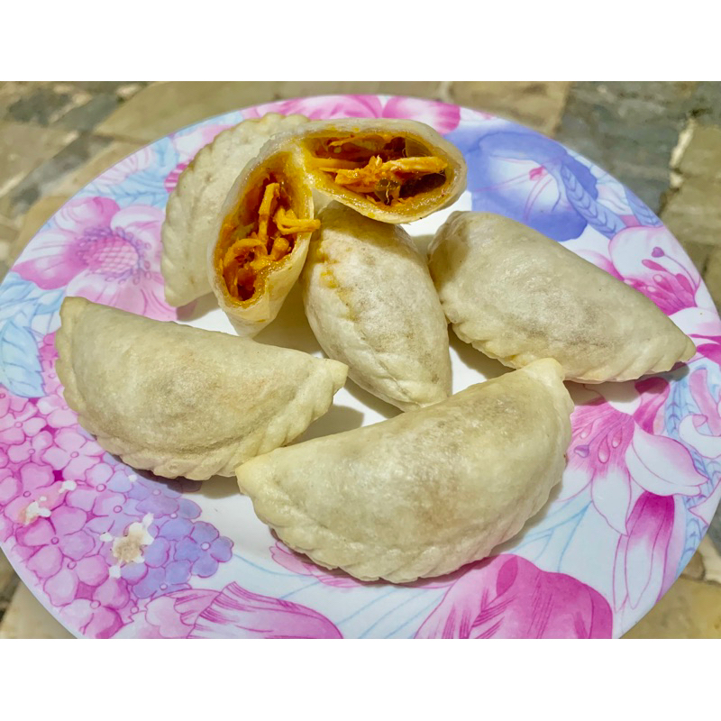 

Cireng isi Ayam Suwir Pedas Homemade