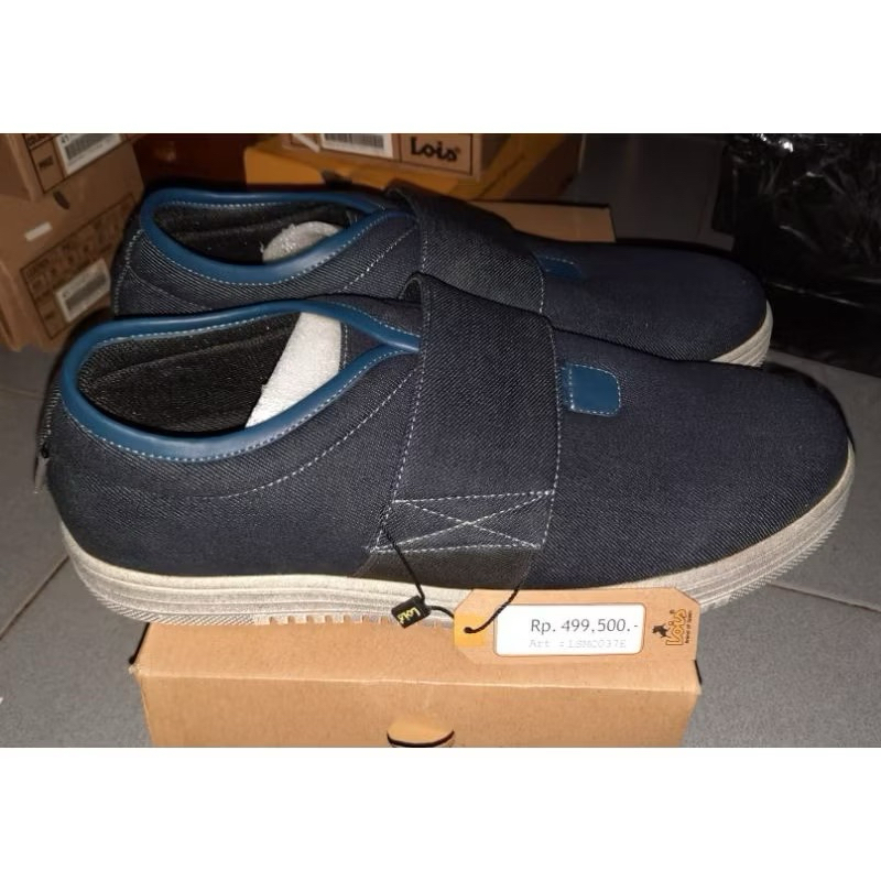 LSMC037E - SEPATU SLIP ON PRIA LOIS ORIGINAL