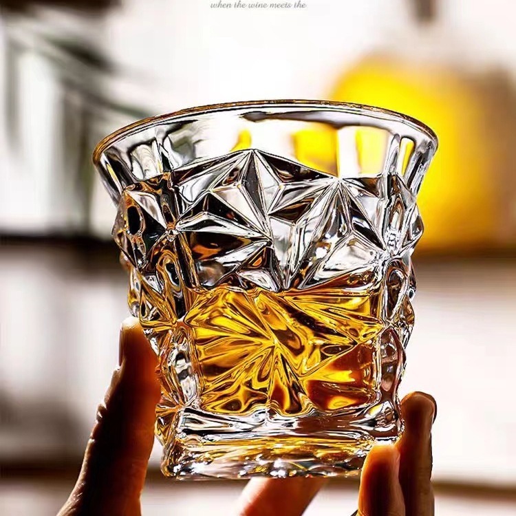 Gelas Kristal Whisky 300ml – Desain Eropa Elegan untuk Wine & Whiskey