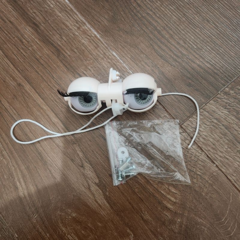 mata blythe / blythe eye mechanism