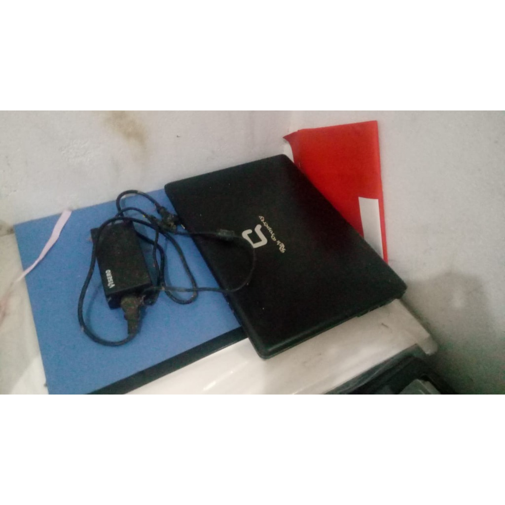 Laptop Compaq Presario V3000