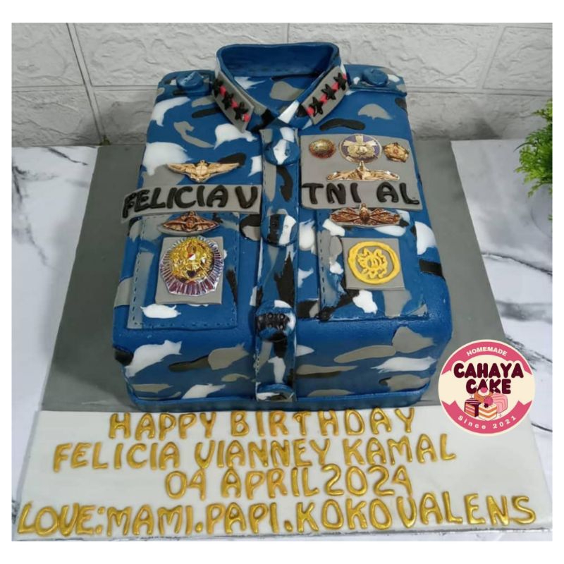 

Kue Ulang Tahun TNI AL / Kue Ulang Tahun Seragam TNI / TNI AL Custom Cake