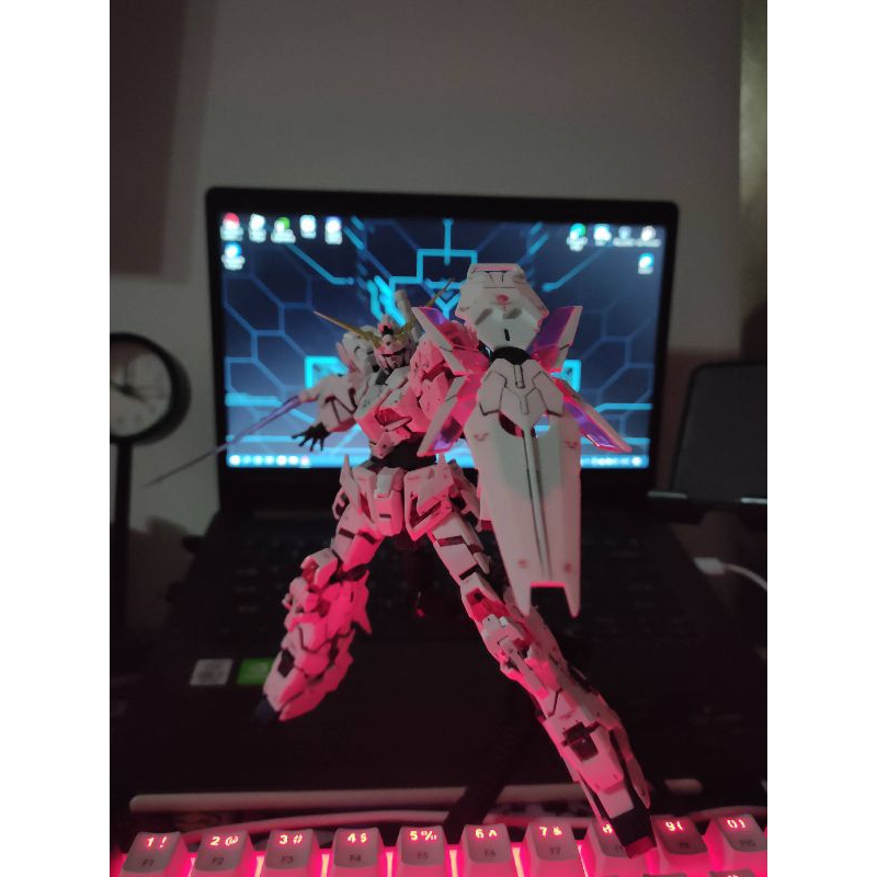 RG 1/144 Unicorn Gundam (second/junk)