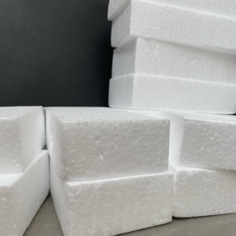 

Styrofoam Gabus Tebal Untuk Buket / Kado Size 20 x 10 x 5cm