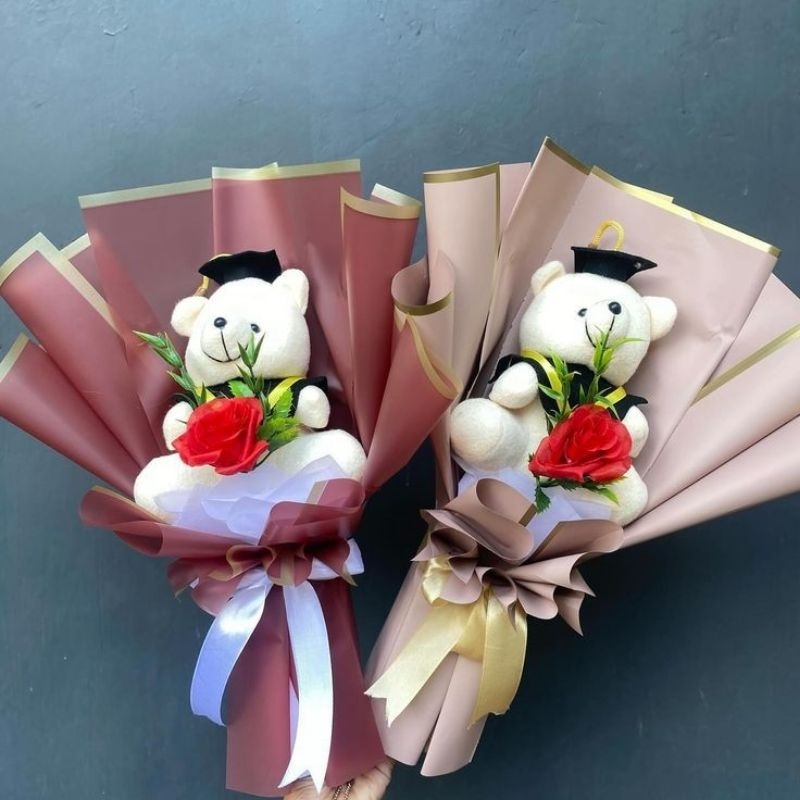 buket bunga boneka wisuda/ buket bunga boneka wisuda gift / buket bunga boneka /buket bunga dan bone