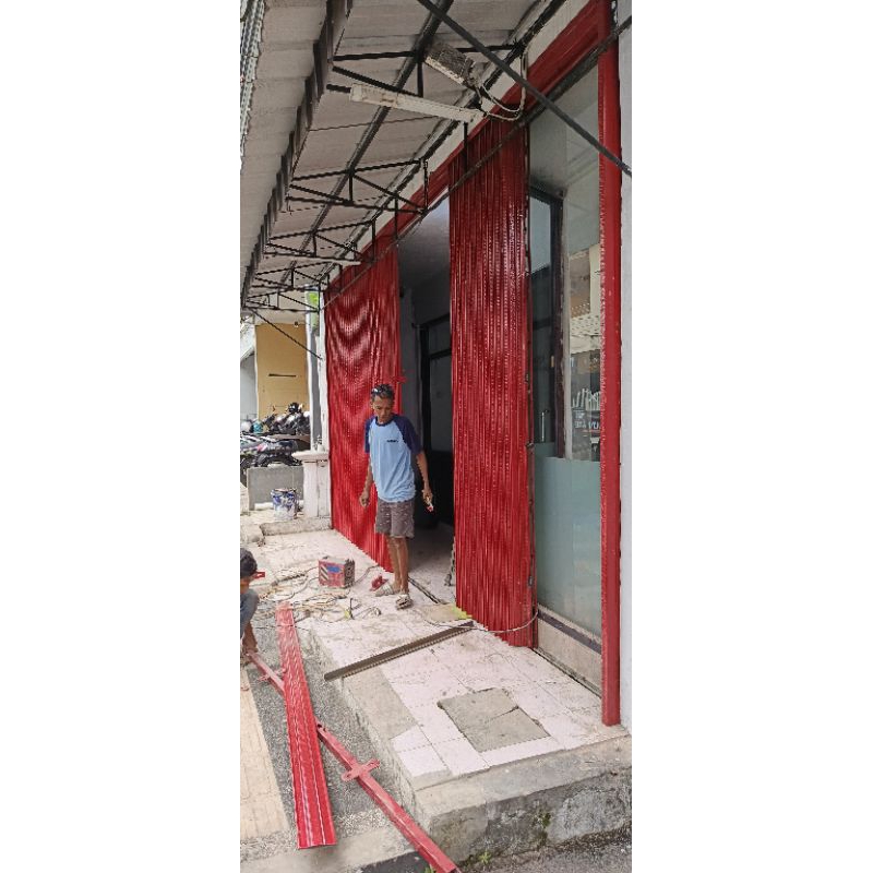 PINTU SLIDING LIPAT PINTU GARASI DAN TOKO