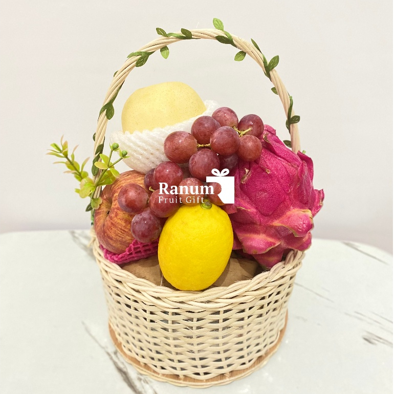

Ranum Calla | Parcel Buah Segar Hampers Rumah Sakit Free Kartu Ucapan uk. Small Classic