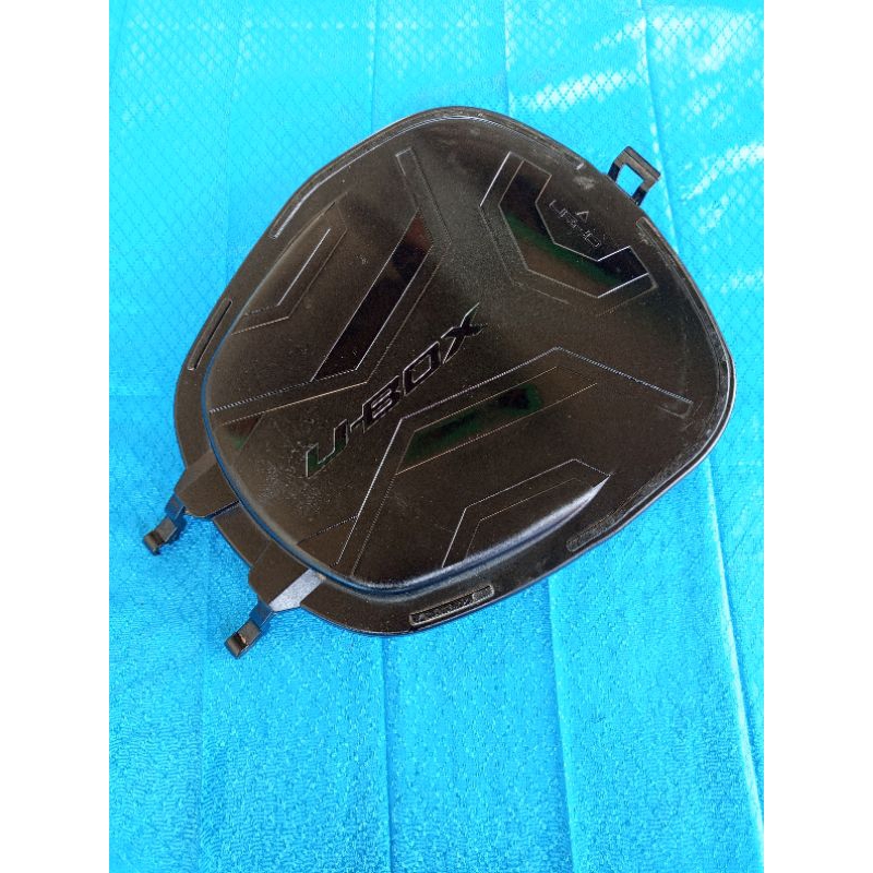 cover tutup box bagasi Vario techno 110 tutup box bagasi Vario techno karbu