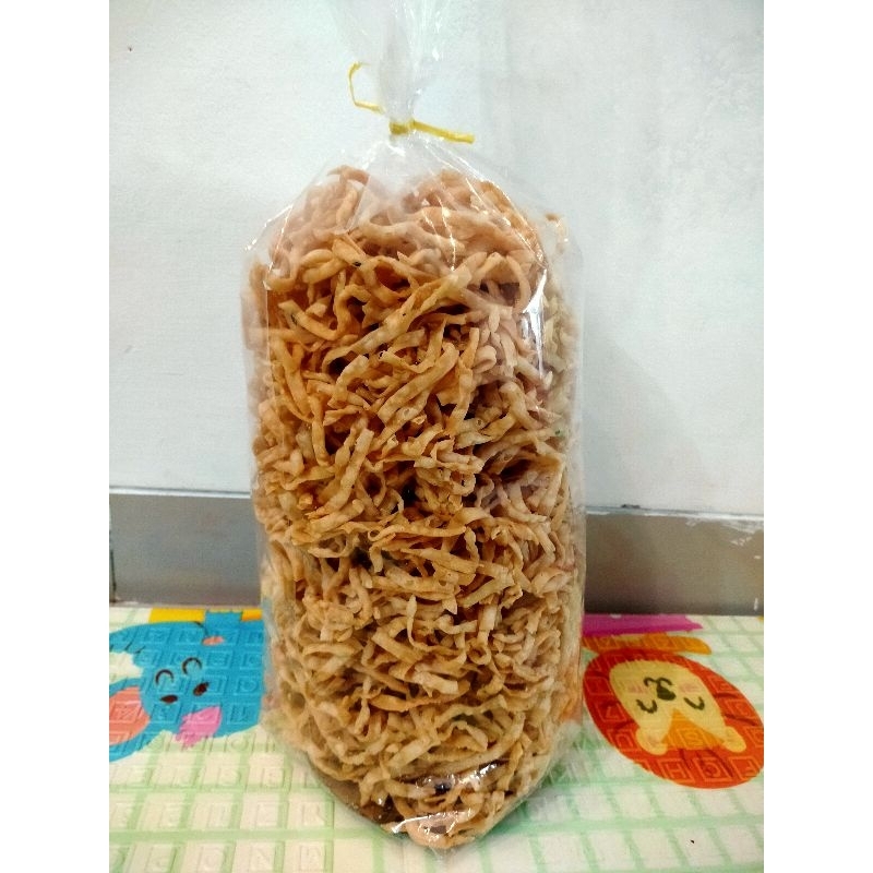 

Keripik Bawang/Stik Bawang 1 Bal ukuran 1,5 Kg Enak Gurih Renyah