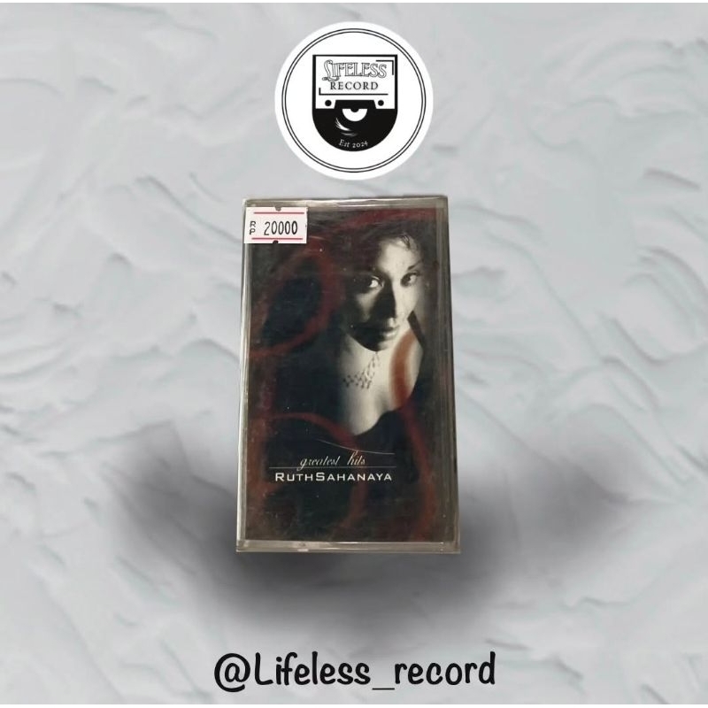 kaset pita Ruth sahanaya