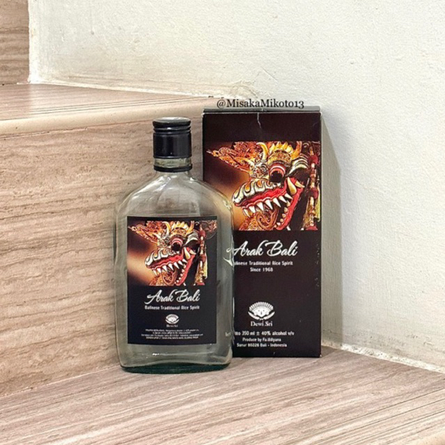 Botol Kosong Bekas Minuman Botol Pajangan Botol Hiasan Rumah Koleksi Botol Hiasan Arbal m