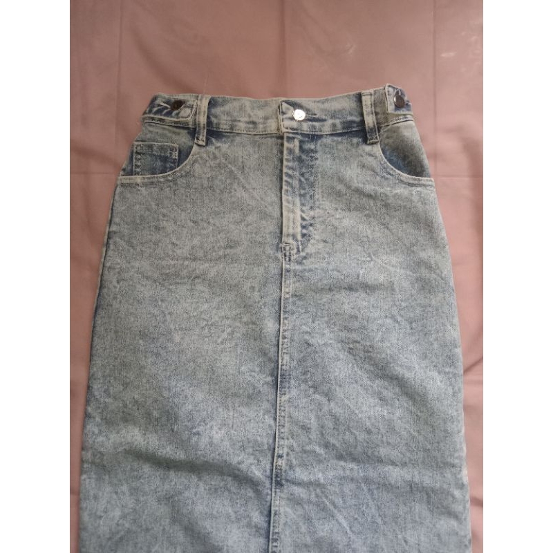 Preloved rok jeans dan rok scuba