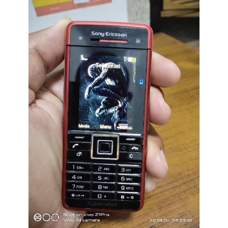 sony Ericsson C902
