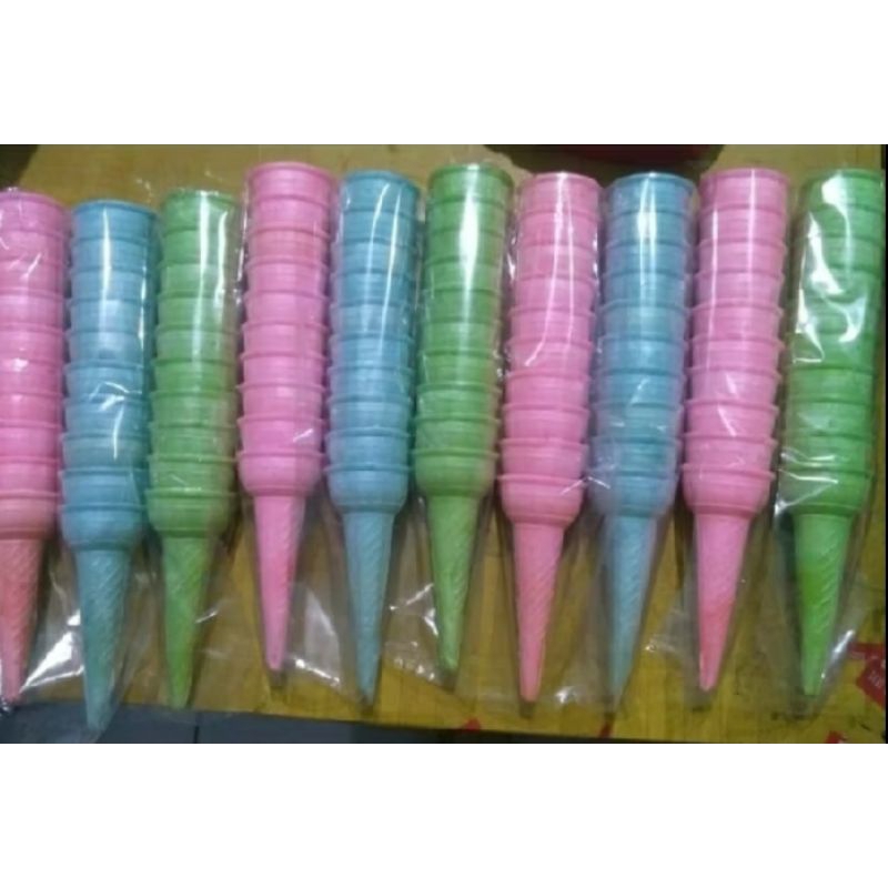 

Aneka Macam Soft Cone Corong Contong Ice Cream Kerucut Besar 1 Pack Isi 10 Pcs Diameter 5 cm