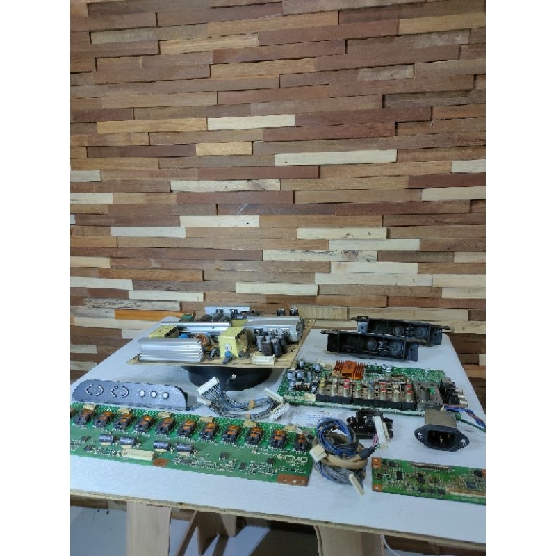 Fullset Mesin TV LG 26LG30R-TA (Mainboard, Power Supply, Speaker, Flexible, Tombol, Remote & Receive