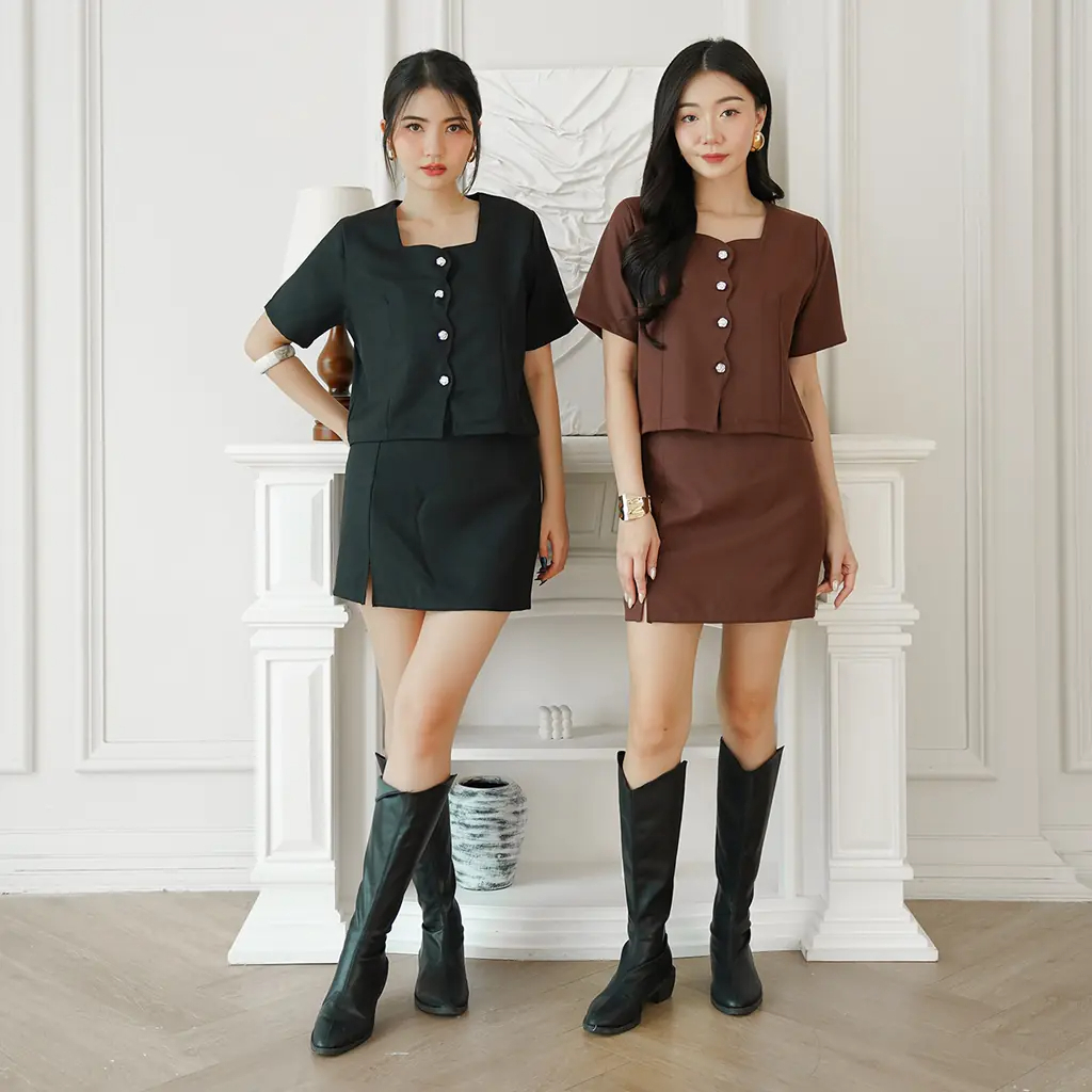 Blouse Square Neck/Petra Square Neck Top Semiwool