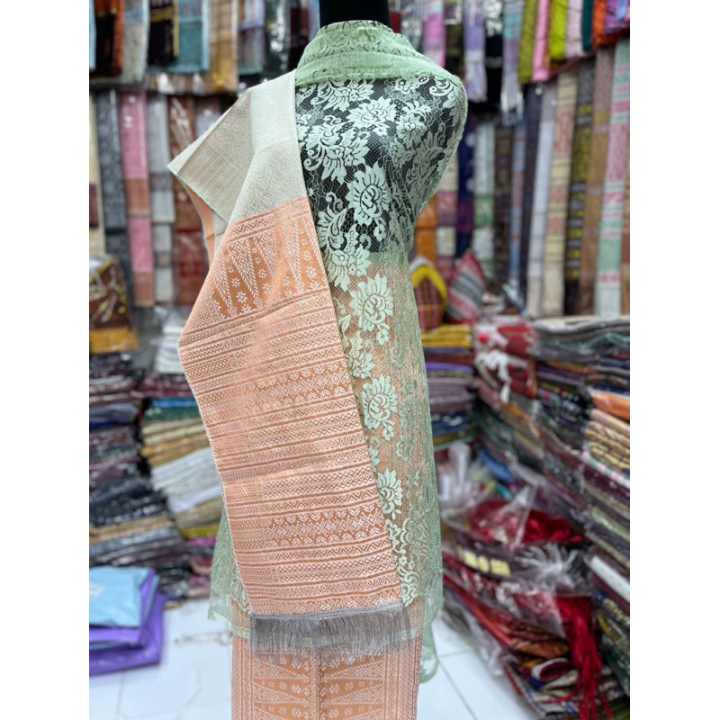 Sepaket Songket mesin motif tumtuman san bahan kebaya bagus