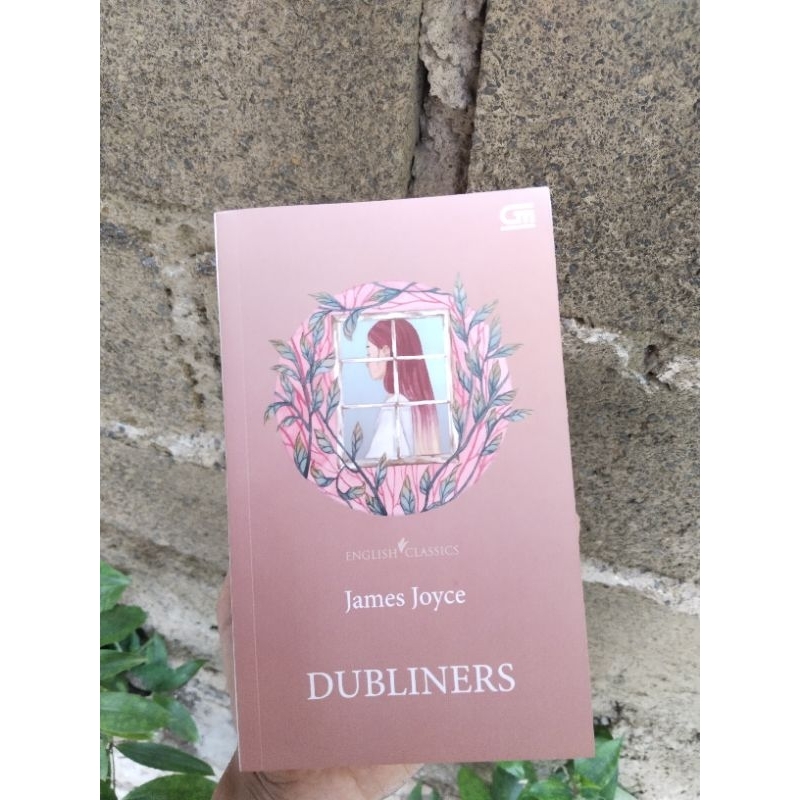 English Classics: Dubliners by James Joyce