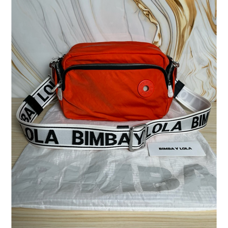Tas B Y Lola
