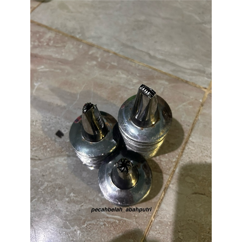 Ready spuit topi kue semprit//cetakan kue semprit