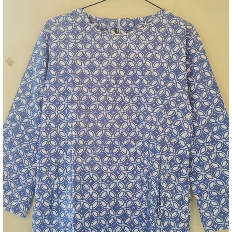 PRELOVED TUNIK BATIK size M Thamrin City