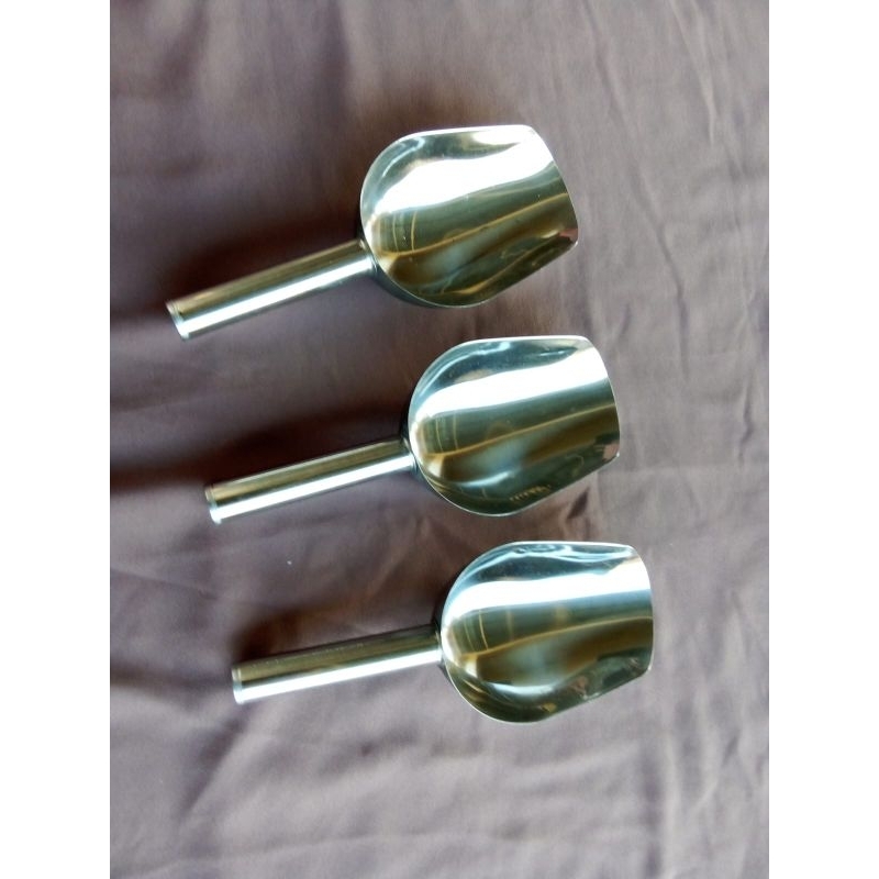 CIDUK ES BATU/ICE SCOOP (UKURAN P 12,5 CM L 8,5 CM)/CIDUK ES STAINLESS