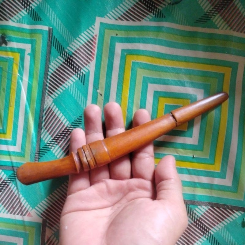 Pisau dapur Raja tumpang