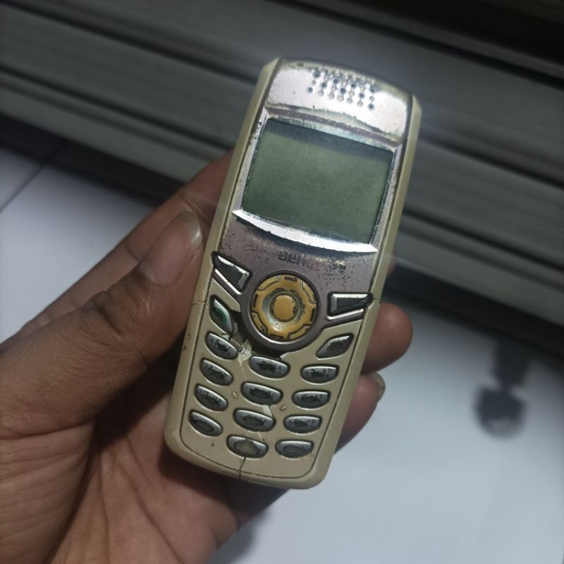 Handphone Siemens BENQ - mati total - hp bahan