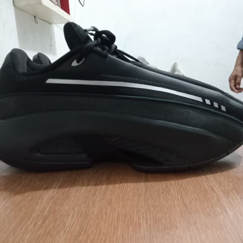 Preloved Adidas Basketball