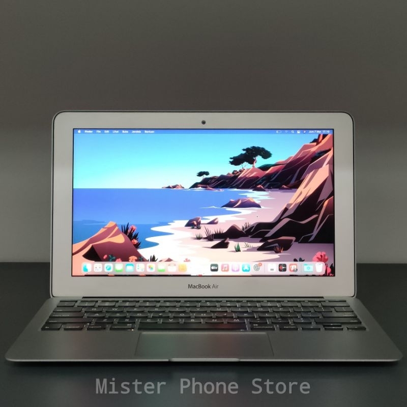 MacBook Air 11 inch Early 2015 | RAM 4 GB | 128 GB Second Apple Original