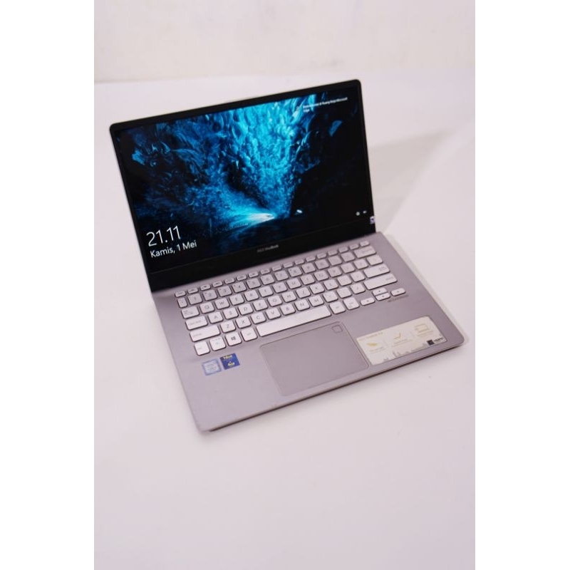 Laptop Asus vivobook s14