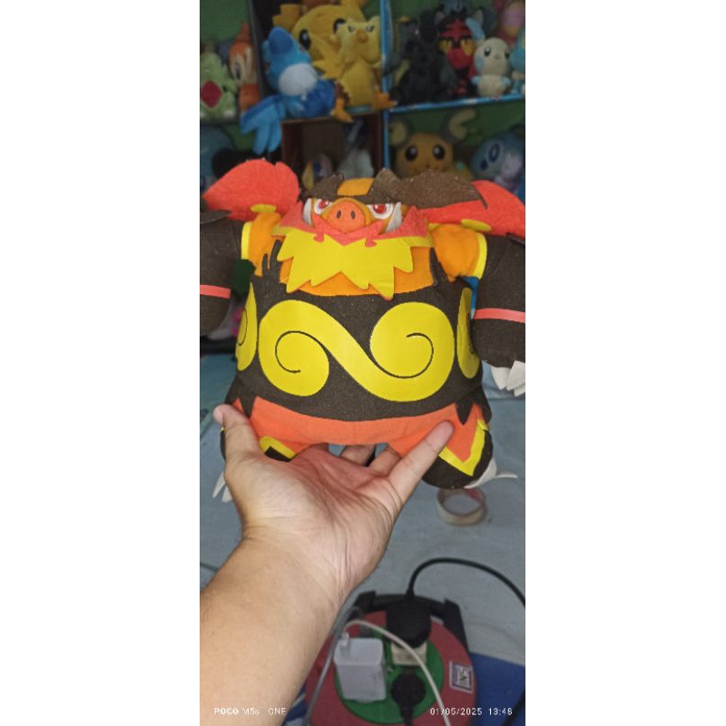 Boneka Pokemon Starter Emboar