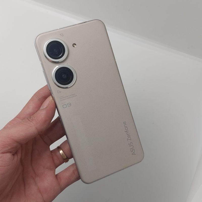 ASUS Zenfone 9 RAM 8/256 GB Second Mulus