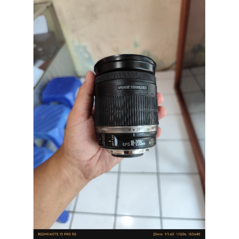 Lensa Canon 18 200mm is
